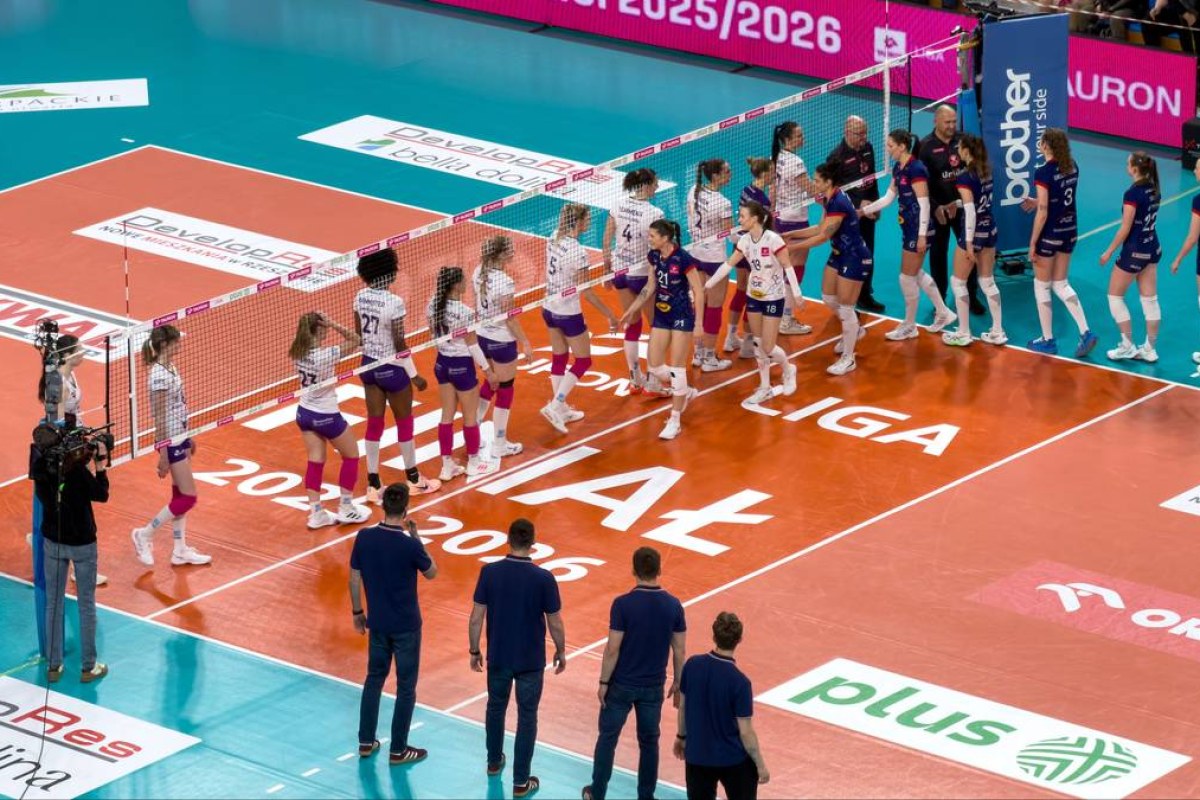 volleyball match final