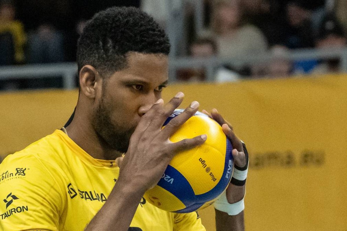 volleyball match final