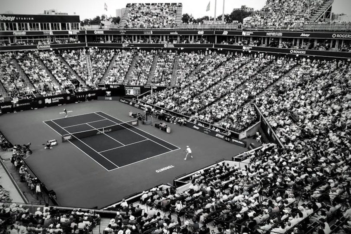 tennis match Hurkacz Berrettini